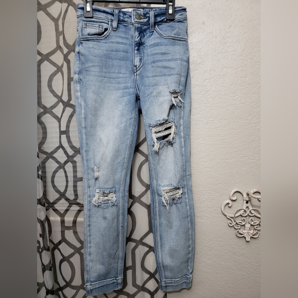 Kan can Distressed jeans